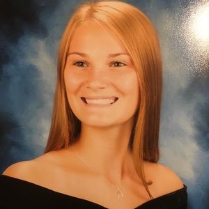 Meet your Posher, Mckayla